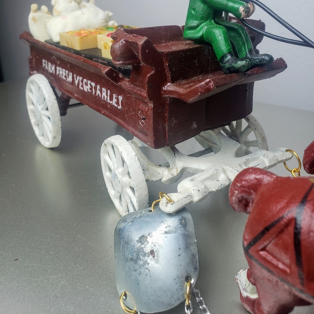 Vintage Cast Iron Horse and Wagon - Picture 3 of 8